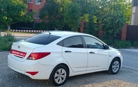 Hyundai Solaris II рестайлинг, 2016 год, 770 000 рублей, 4 фотография