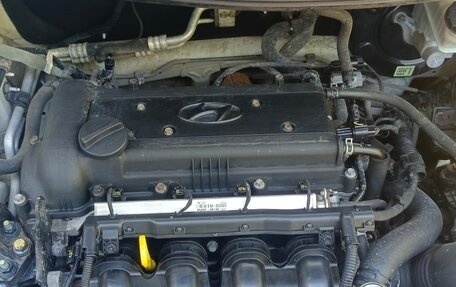 Hyundai Solaris II рестайлинг, 2016 год, 770 000 рублей, 13 фотография