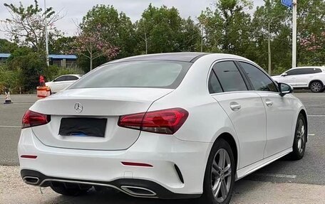 Mercedes-Benz A-Класс, 2021 год, 2 000 000 рублей, 5 фотография