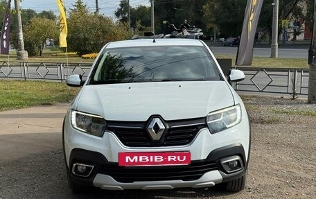 Renault Logan II, 2020 год, 880 000 рублей, 2 фотография