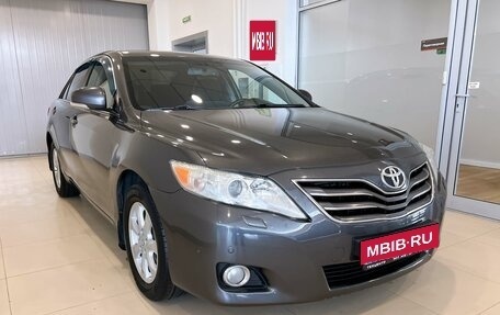 Toyota Camry, 2010 год, 1 200 000 рублей, 1 фотография