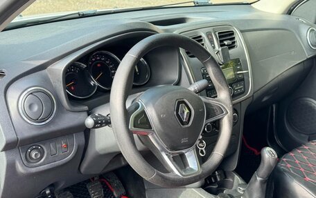 Renault Logan II, 2020 год, 880 000 рублей, 11 фотография