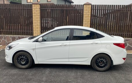 Hyundai Solaris II рестайлинг, 2016 год, 1 050 000 рублей, 4 фотография