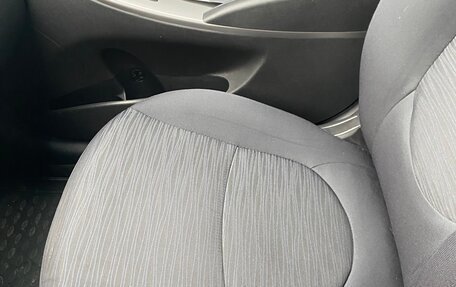 Hyundai Solaris II рестайлинг, 2016 год, 1 050 000 рублей, 12 фотография