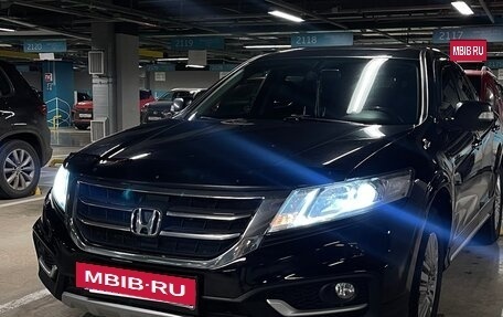 Honda Crosstour I рестайлинг, 2014 год, 1 400 000 рублей, 5 фотография