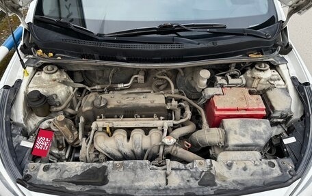 Hyundai Solaris II рестайлинг, 2013 год, 850 000 рублей, 2 фотография