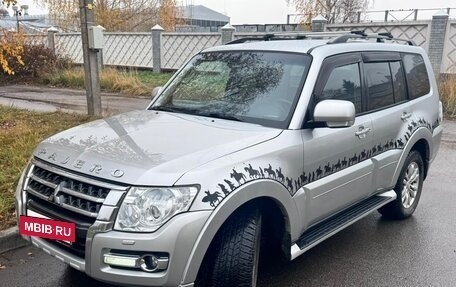 Mitsubishi Pajero IV, 2018 год, 3 000 000 рублей, 4 фотография