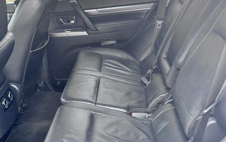 Mitsubishi Pajero IV, 2018 год, 3 000 000 рублей, 12 фотография