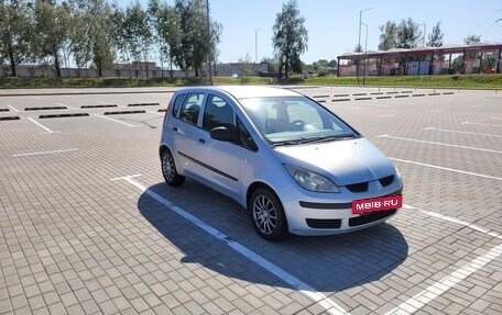 Mitsubishi Colt VI рестайлинг, 2004 год, 390 000 рублей, 4 фотография