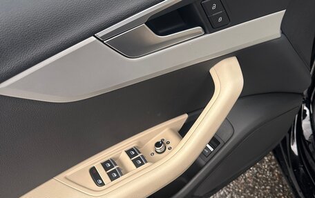 Audi A4, 2019 год, 2 380 000 рублей, 11 фотография