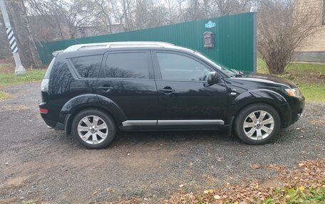Mitsubishi Outlander III рестайлинг 3, 2008 год, 1 200 000 рублей, 4 фотография
