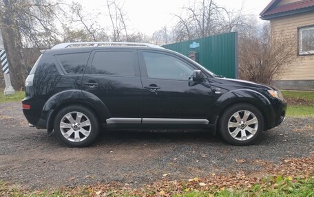 Mitsubishi Outlander III рестайлинг 3, 2008 год, 1 200 000 рублей, 5 фотография