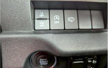 Suzuki Jimny, 2023 год, 2 149 999 рублей, 17 фотография