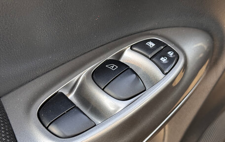 Nissan Juke II, 2013 год, 930 000 рублей, 17 фотография