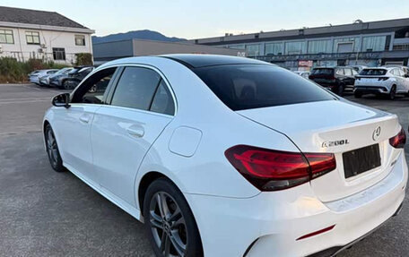 Mercedes-Benz A-Класс, 2021 год, 1 610 000 рублей, 4 фотография