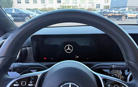 Mercedes-Benz A-Класс, 2021 год, 1 610 000 рублей, 9 фотография