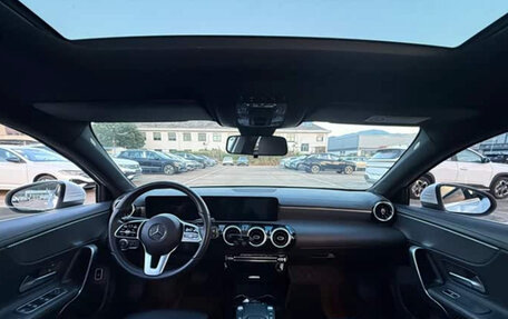 Mercedes-Benz A-Класс, 2021 год, 1 610 000 рублей, 7 фотография