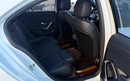 Mercedes-Benz A-Класс, 2021 год, 1 610 000 рублей, 12 фотография