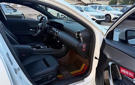 Mercedes-Benz A-Класс, 2021 год, 1 610 000 рублей, 10 фотография