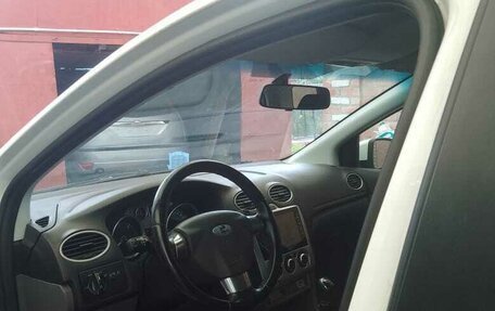 Ford Focus II рестайлинг, 2009 год, 530 000 рублей, 12 фотография