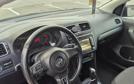 Volkswagen Polo VI (EU Market), 2012 год, 710 000 рублей, 18 фотография