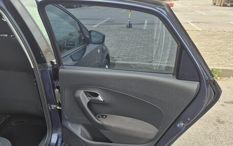 Volkswagen Polo VI (EU Market), 2012 год, 710 000 рублей, 26 фотография