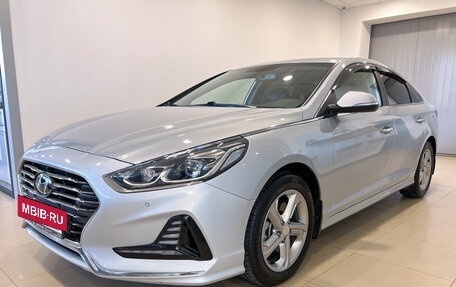 Hyundai Sonata VII, 2019 год, 1 870 000 рублей, 3 фотография