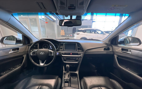 Hyundai Sonata VII, 2019 год, 1 870 000 рублей, 19 фотография