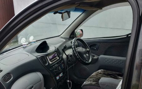 Toyota FunCargo, 2002 год, 425 000 рублей, 2 фотография