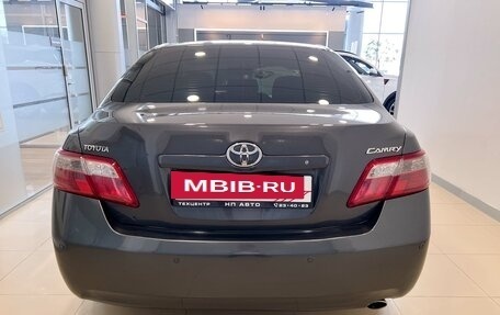 Toyota Camry, 2010 год, 1 200 000 рублей, 5 фотография