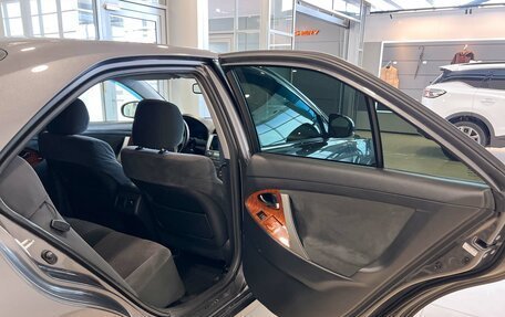 Toyota Camry, 2010 год, 1 200 000 рублей, 24 фотография