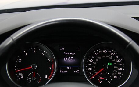 Volkswagen Tiguan II, 2018 год, 2 585 000 рублей, 16 фотография