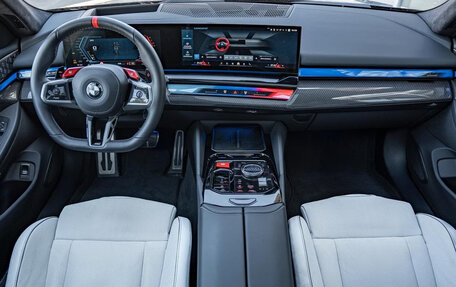 BMW M5, 2025 год, 21 000 000 рублей, 11 фотография