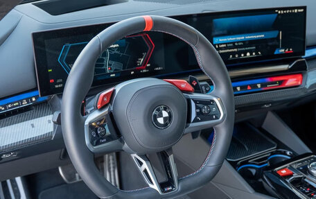 BMW M5, 2025 год, 21 000 000 рублей, 13 фотография