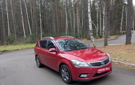 KIA cee'd I рестайлинг, 2011 год, 820 000 рублей, 1 фотография