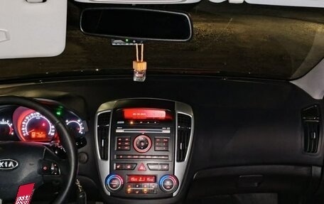 KIA cee'd I рестайлинг, 2011 год, 820 000 рублей, 8 фотография