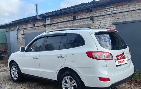 Hyundai Santa Fe III рестайлинг, 2010 год, 1 100 000 рублей, 32 фотография
