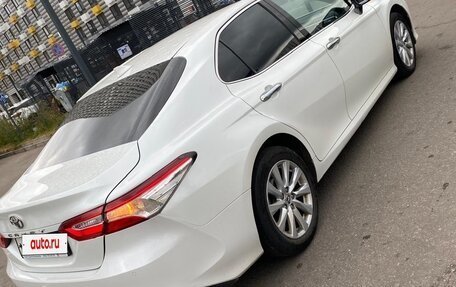 Toyota Camry, 2018 год, 2 450 000 рублей, 4 фотография