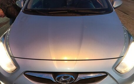 Hyundai Solaris II рестайлинг, 2011 год, 550 000 рублей, 6 фотография