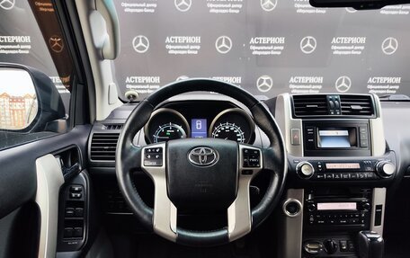 Toyota Land Cruiser Prado 150 рестайлинг 2, 2010 год, 2 666 000 рублей, 19 фотография