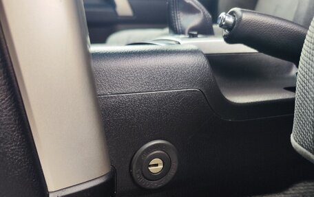 Toyota Land Cruiser Prado 150 рестайлинг 2, 2010 год, 2 666 000 рублей, 26 фотография