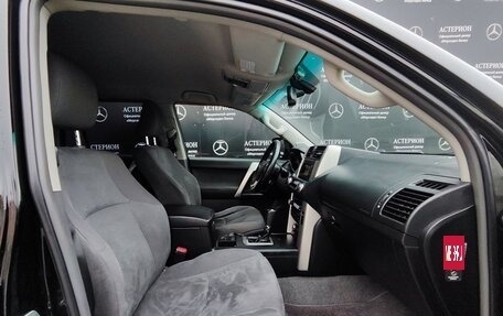 Toyota Land Cruiser Prado 150 рестайлинг 2, 2010 год, 2 666 000 рублей, 29 фотография