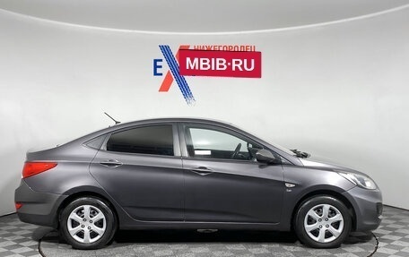 Hyundai Solaris II рестайлинг, 2011 год, 539 000 рублей, 3 фотография