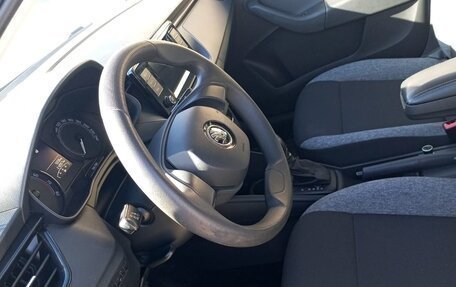 Skoda Rapid II, 2022 год, 1 350 000 рублей, 6 фотография