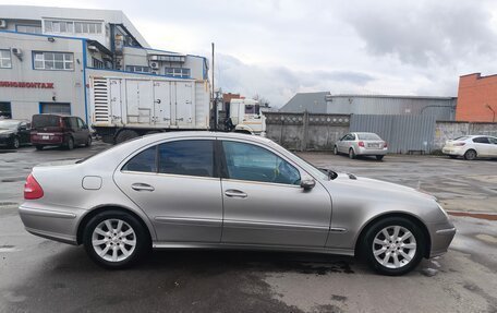Mercedes-Benz E-Класс, 2005 год, 980 000 рублей, 4 фотография