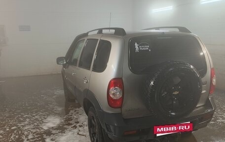 Chevrolet Niva I рестайлинг, 2016 год, 530 000 рублей, 2 фотография