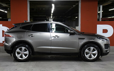 Jaguar E-Pace, 2018 год, 1 798 000 рублей, 4 фотография