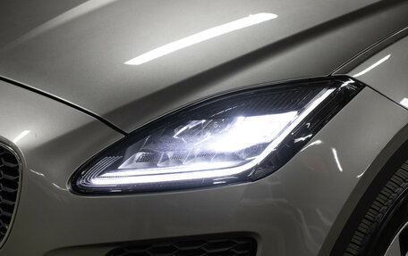 Jaguar E-Pace, 2018 год, 1 798 000 рублей, 24 фотография