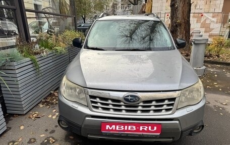 Subaru Forester, 2011 год, 850 000 рублей, 1 фотография