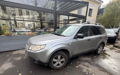 Subaru Forester, 2011 год, 850 000 рублей, 4 фотография